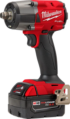 Llave de Impacto Medio Torque 1/2" Milwaukee M18 FUEL KIT