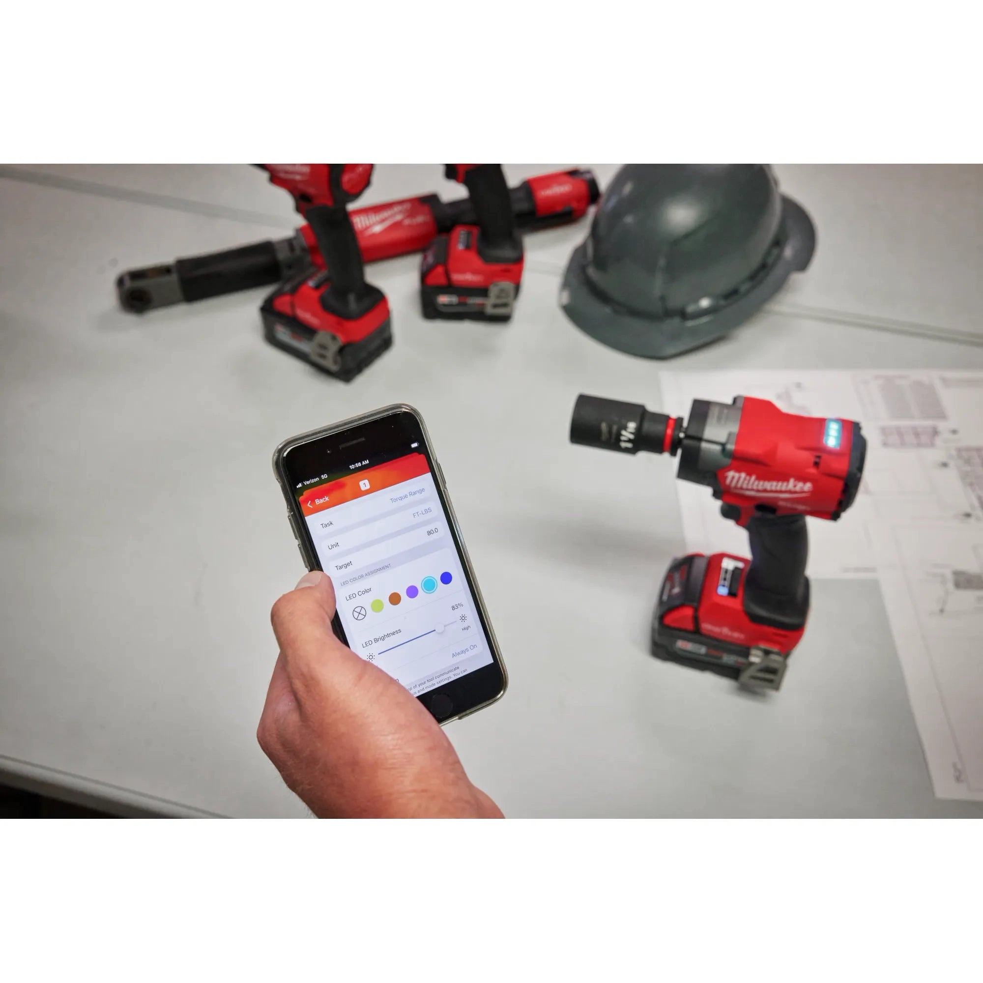 Llave de Torque Controlado Compacta 1/2" Inalambrica Milwaukee M18 FUEL (Solo Equipo)